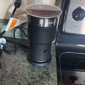 Nespresso Black Electric Frother